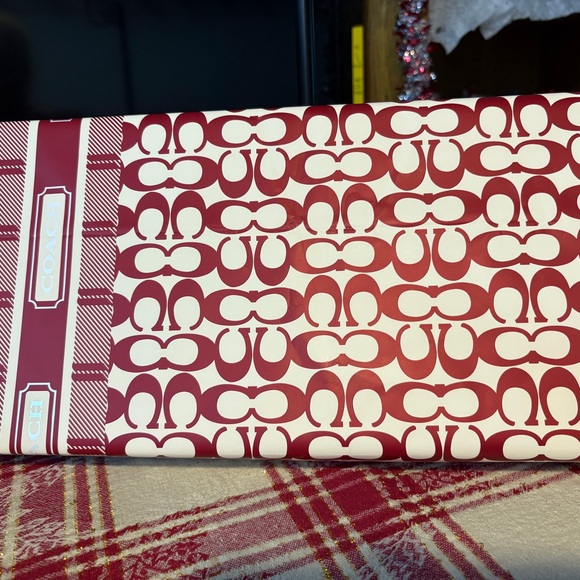 Coach Fuchsia Embossed Bag and Cardholder Set - Picture 12 of 12